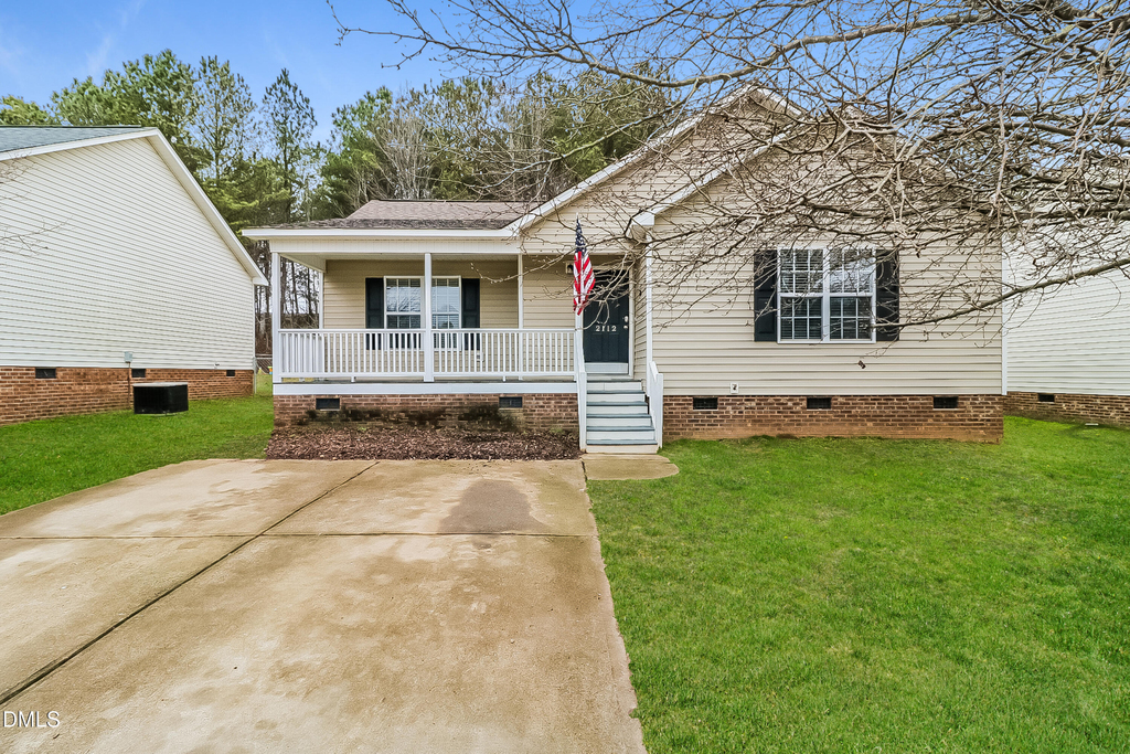 2112 Mckinnon Drive - Photo 0