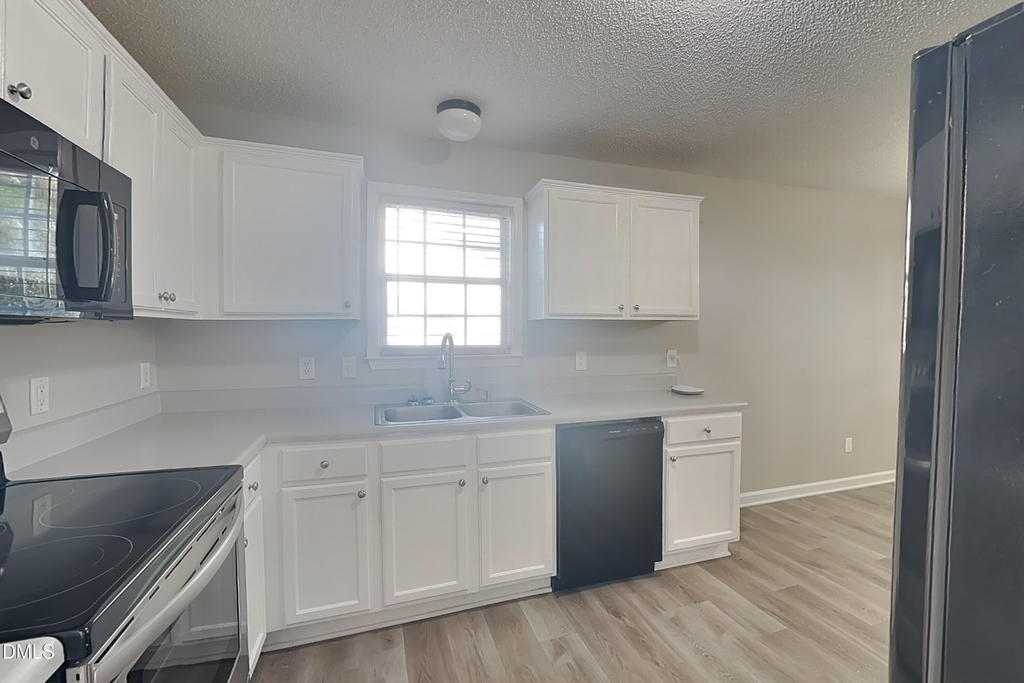 153 Cambridge Elm Drive - Photo 6