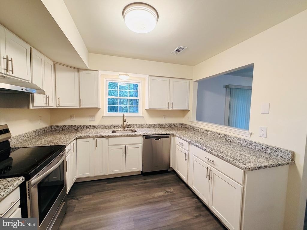 168 Stoney Drive - Photo 9