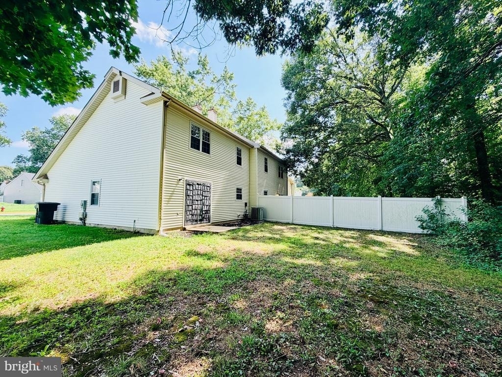 168 Stoney Drive - Photo 1
