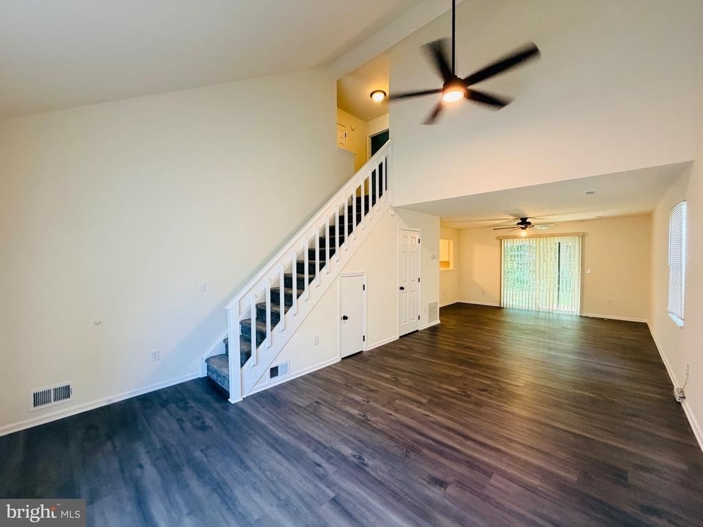 168 Stoney Drive - Photo 3