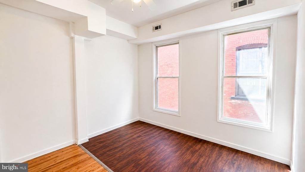632 Florida Avenue Nw - Photo 1