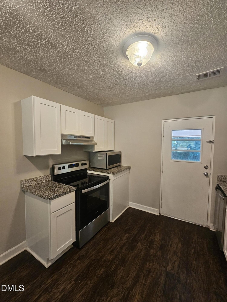 3623 Bowling Drive - Photo 5
