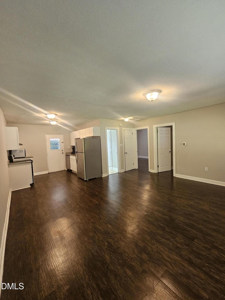 3623 Bowling Drive - Photo 3