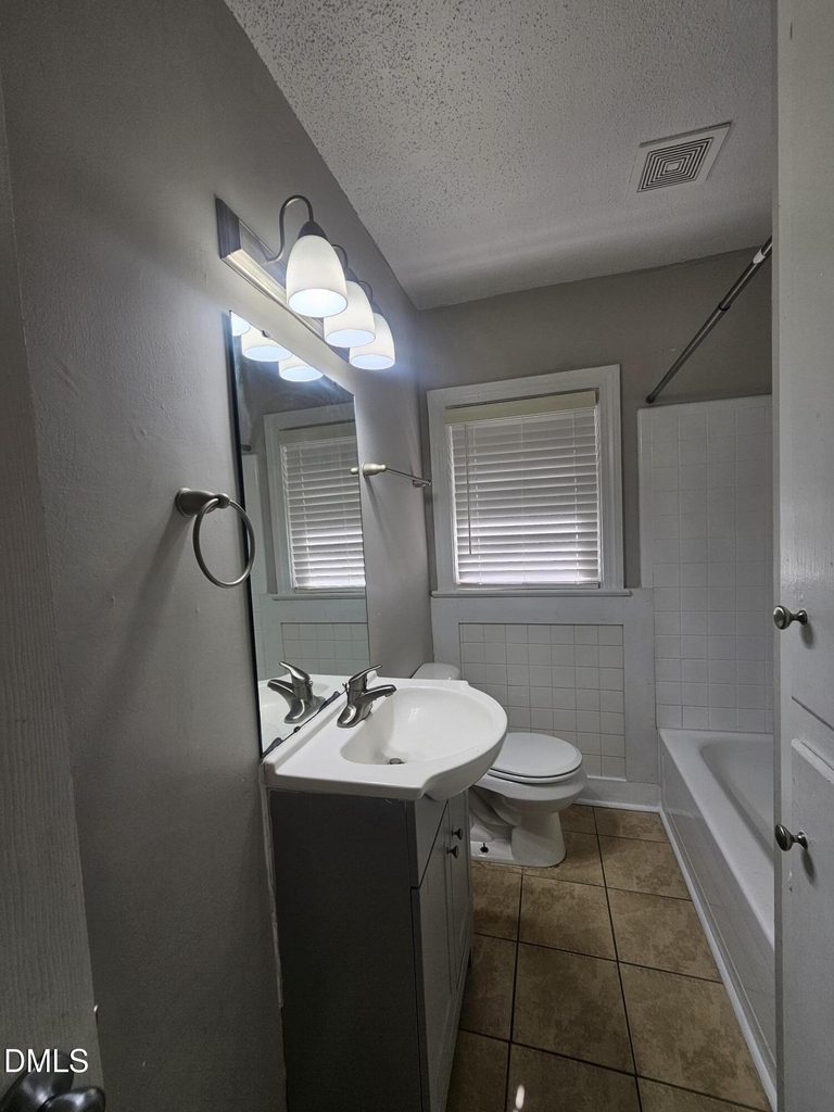 3623 Bowling Drive - Photo 8