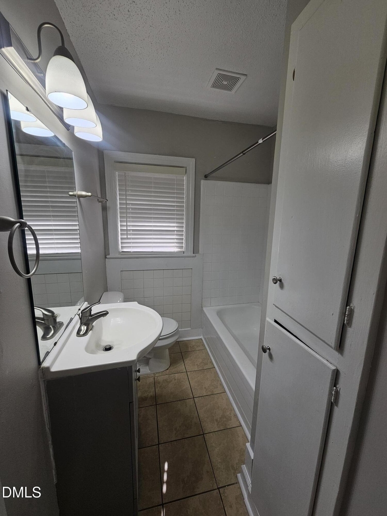 3623 Bowling Drive - Photo 9