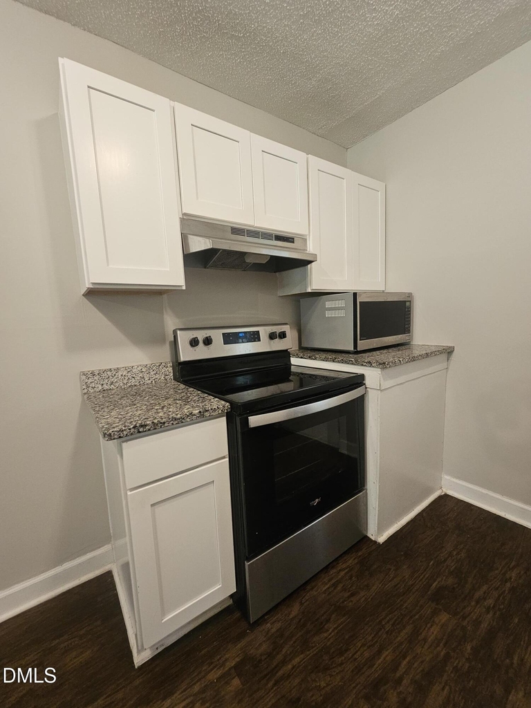 3623 Bowling Drive - Photo 6