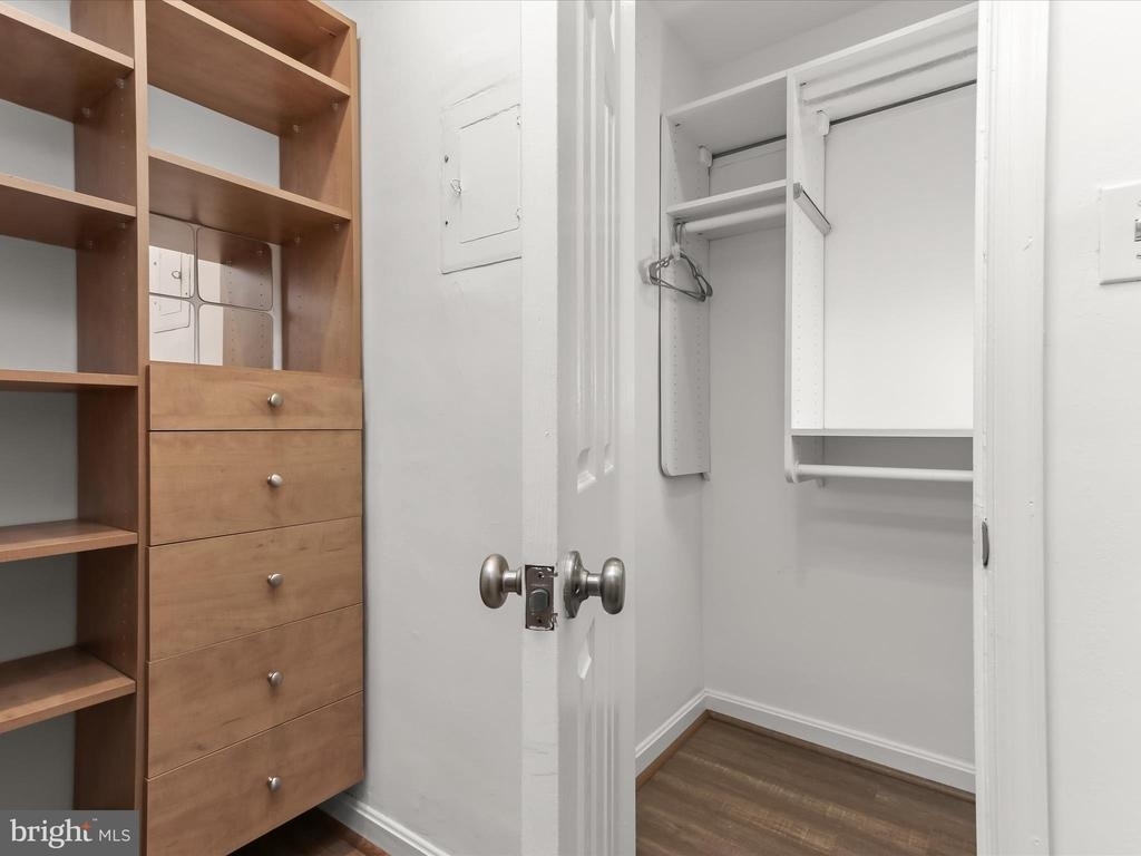 2325 42nd Street Nw - Photo 18