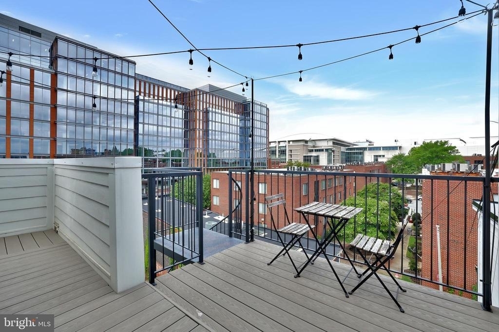 1110 6th Street Nw - Photo 1