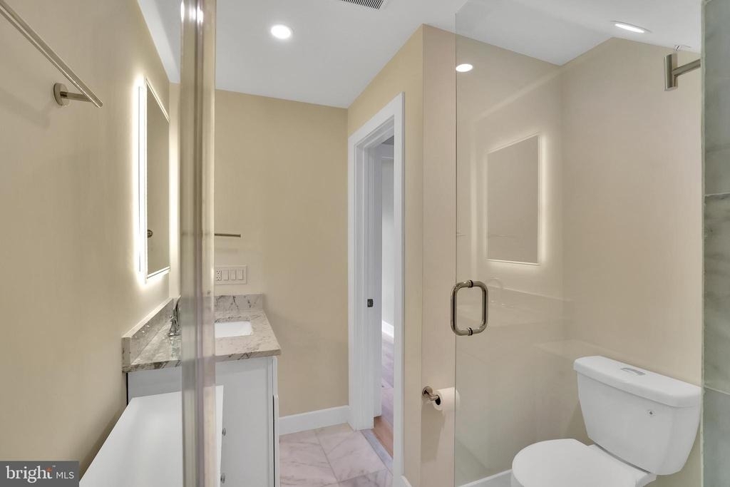 1110 6th Street Nw - Photo 6