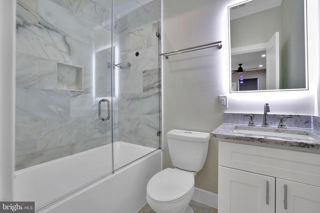 1110 6th Street Nw - Photo 8