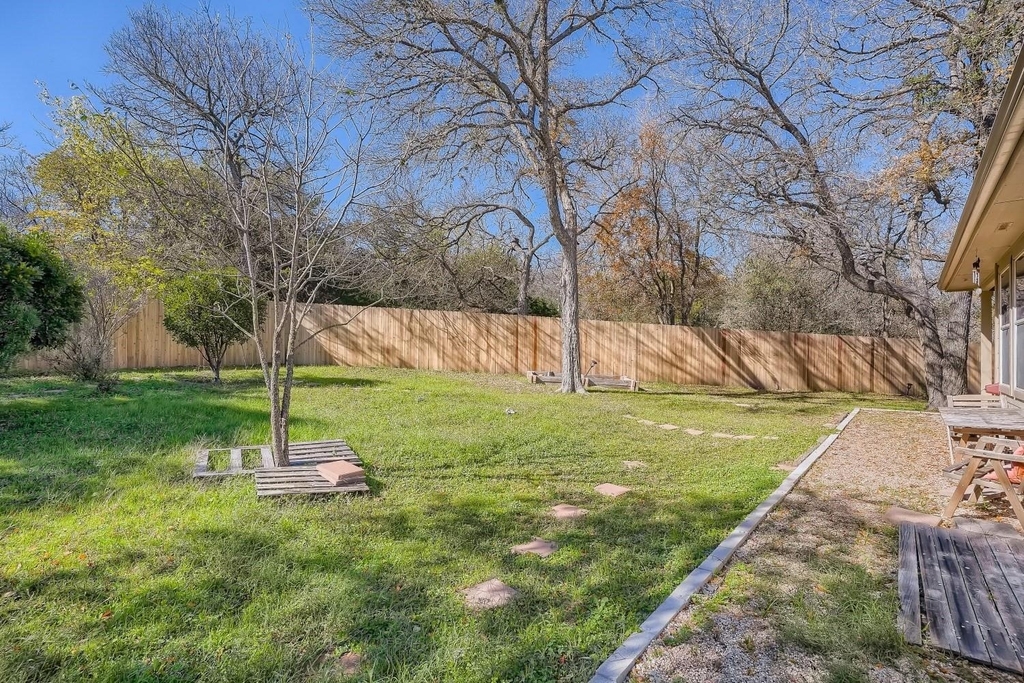8905 Quick Stream Dr - Photo 24