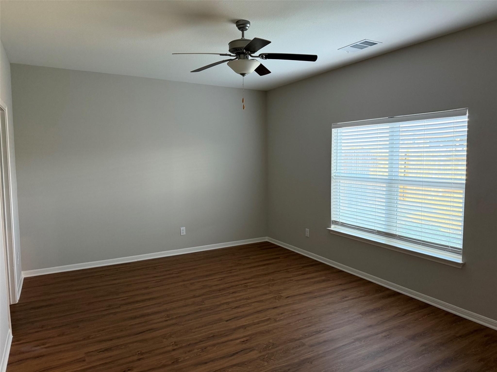 105 Declaration Ln - Photo 12