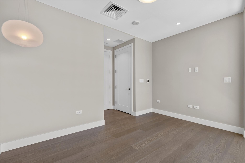 200 Congress Ave - Photo 29