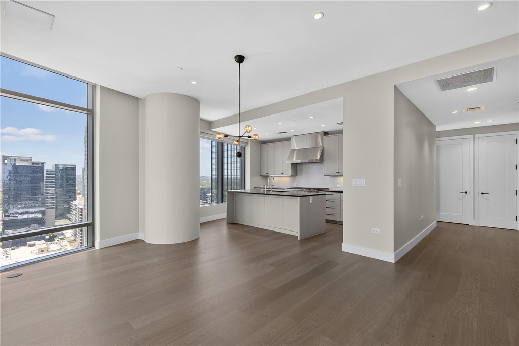200 Congress Ave - Photo 6