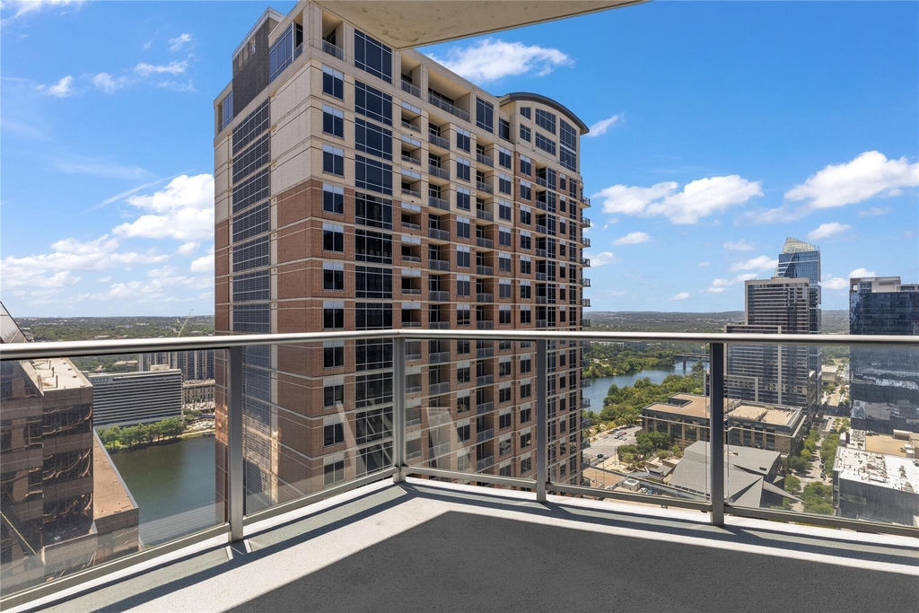 200 Congress Ave - Photo 35