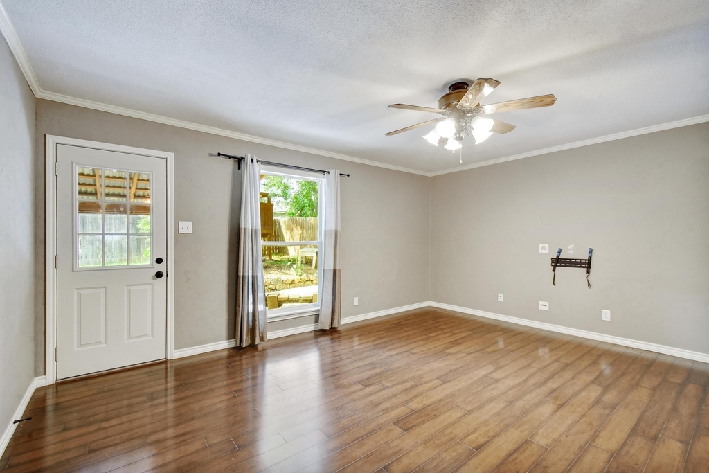 3429 Harvest Dr - Photo 5