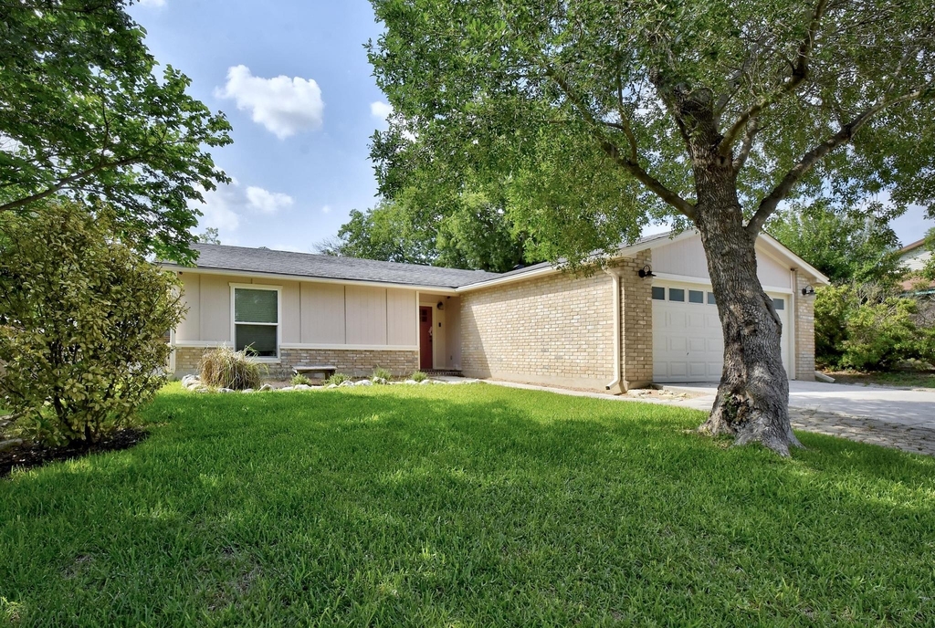 3429 Harvest Dr - Photo 0