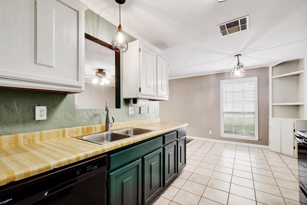 3429 Harvest Dr - Photo 8