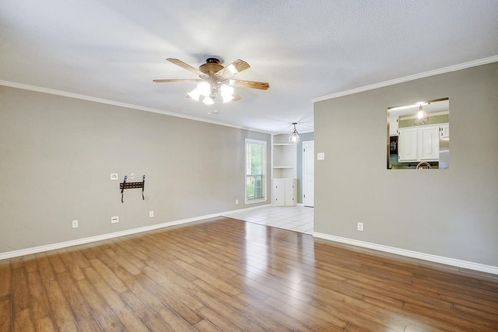 3429 Harvest Dr - Photo 4