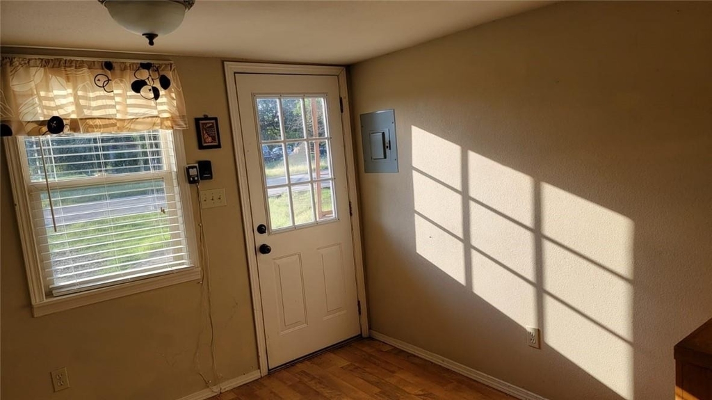 4731 Eck Ln - Photo 8