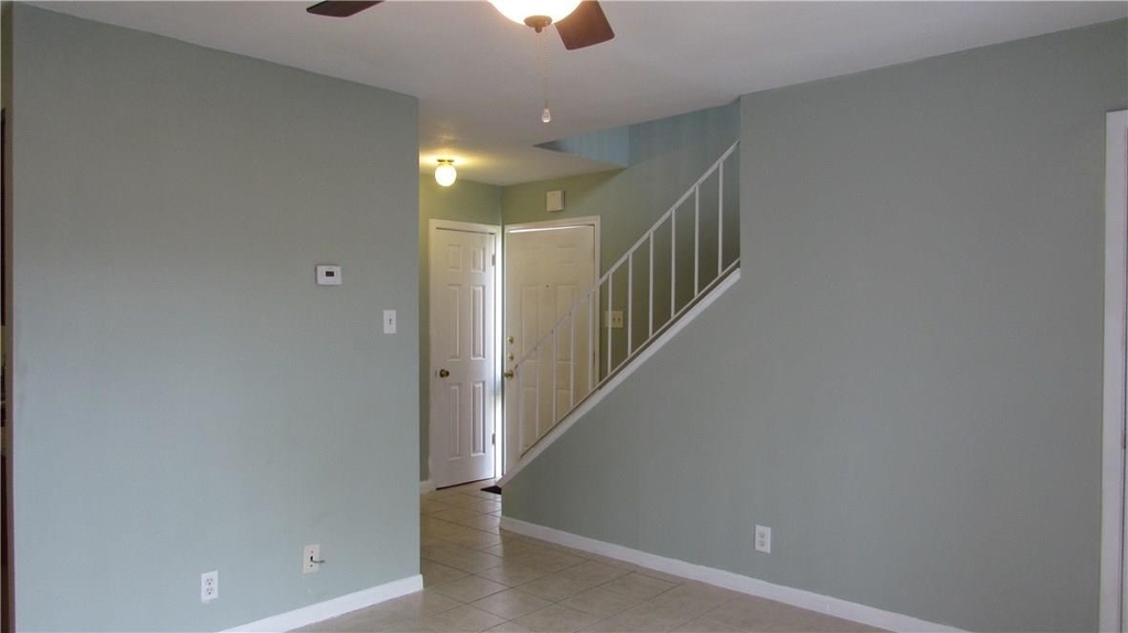 2208 Mission Hill Dr - Photo 7