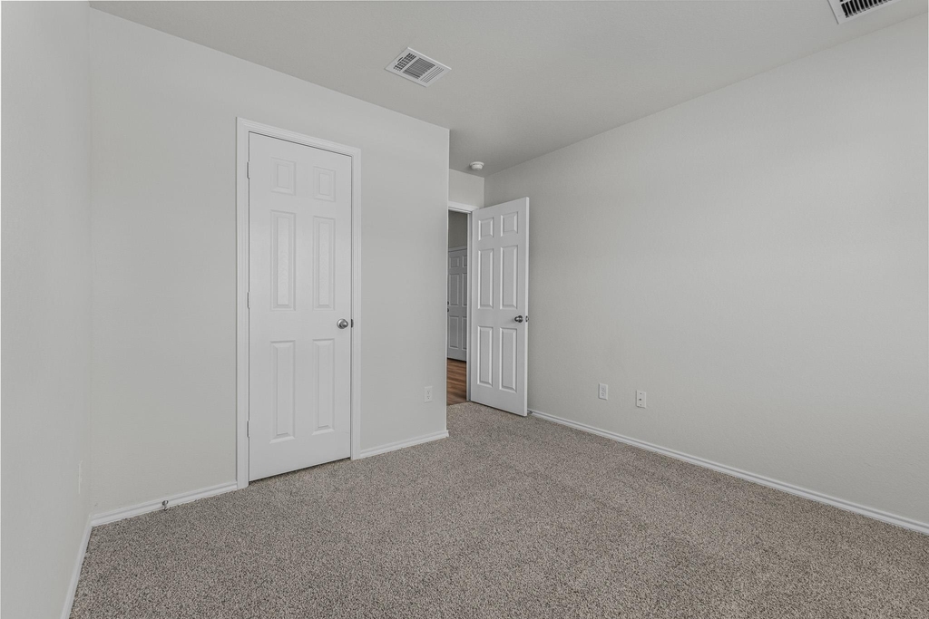 4011 Baerlon - Photo 20