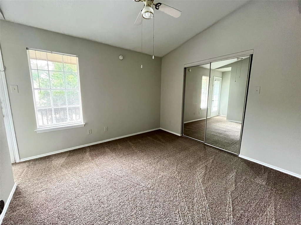 1841 River Crossing Cir - Photo 9