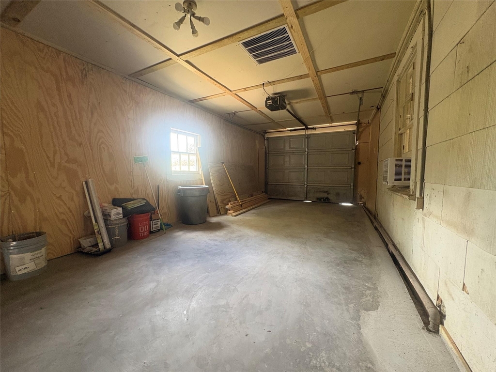 815 Lizzie St - Photo 15