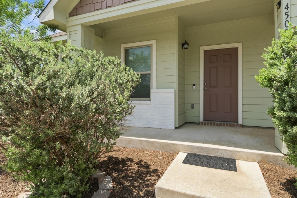 4500 Senda Ln - Photo 3
