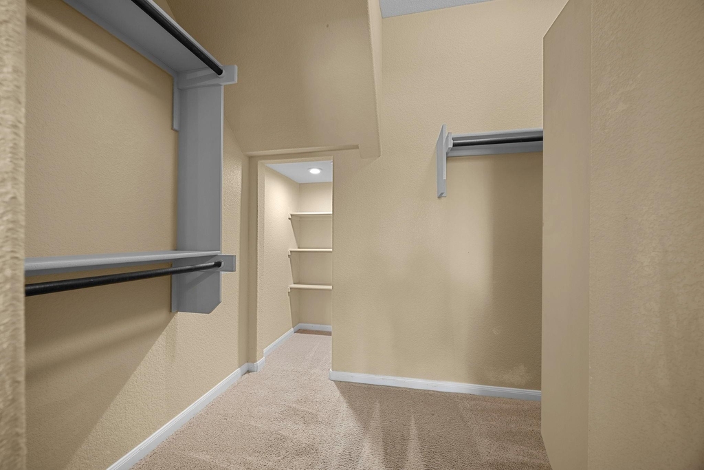 2880 Donnell Dr - Photo 16