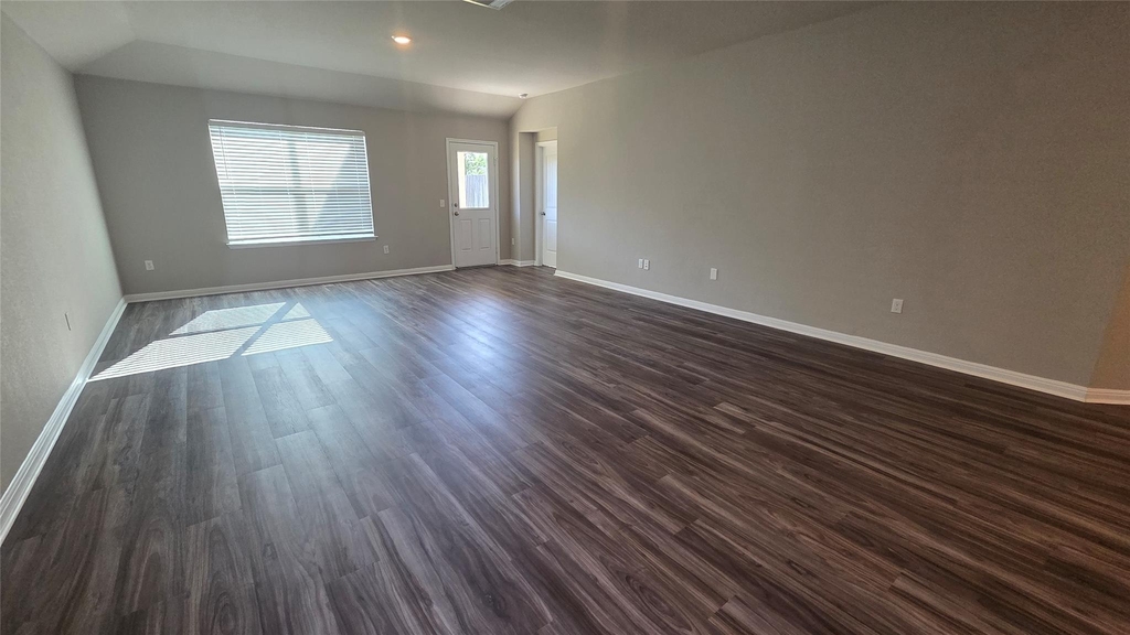 137 Arrowhead Vine St - Photo 8