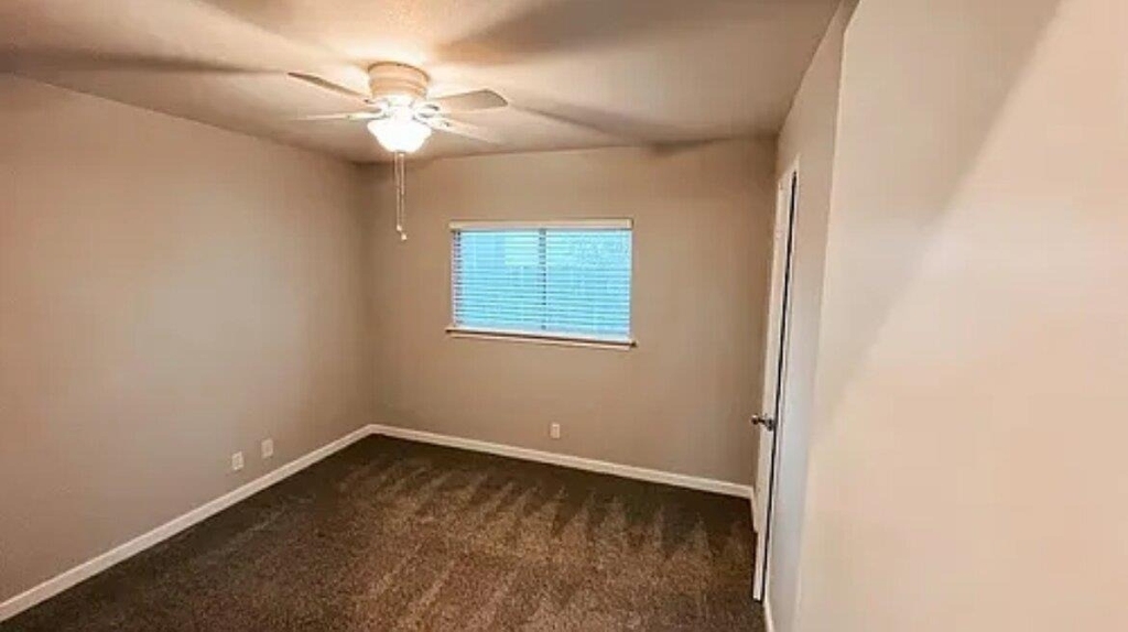 1109 Dexford Dr - Photo 12