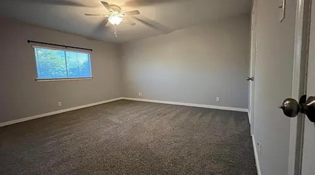 1109 Dexford Dr - Photo 16