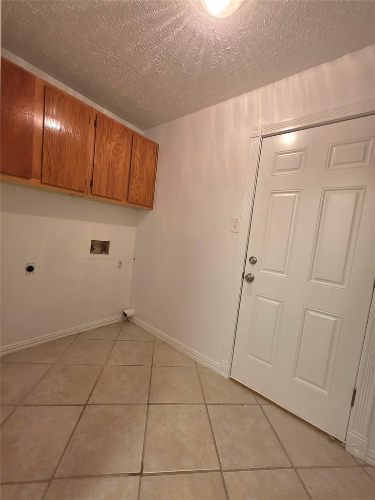 15208 Spring Hill Ln - Photo 9