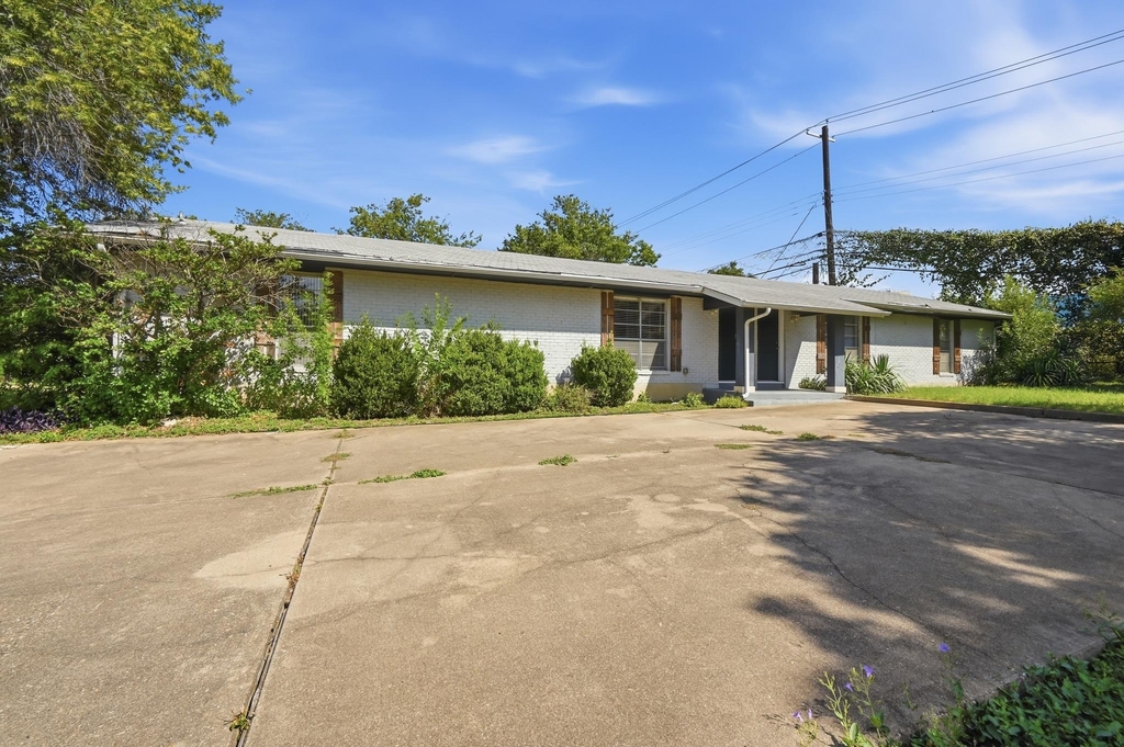 2712 Saint Edwards Cir - Photo 18