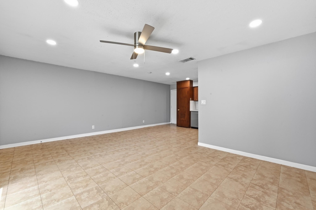 2712 Saint Edwards Cir - Photo 7