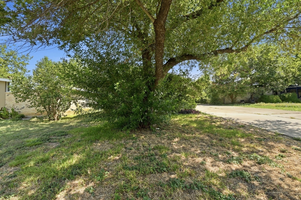 2712 Saint Edwards Cir - Photo 16