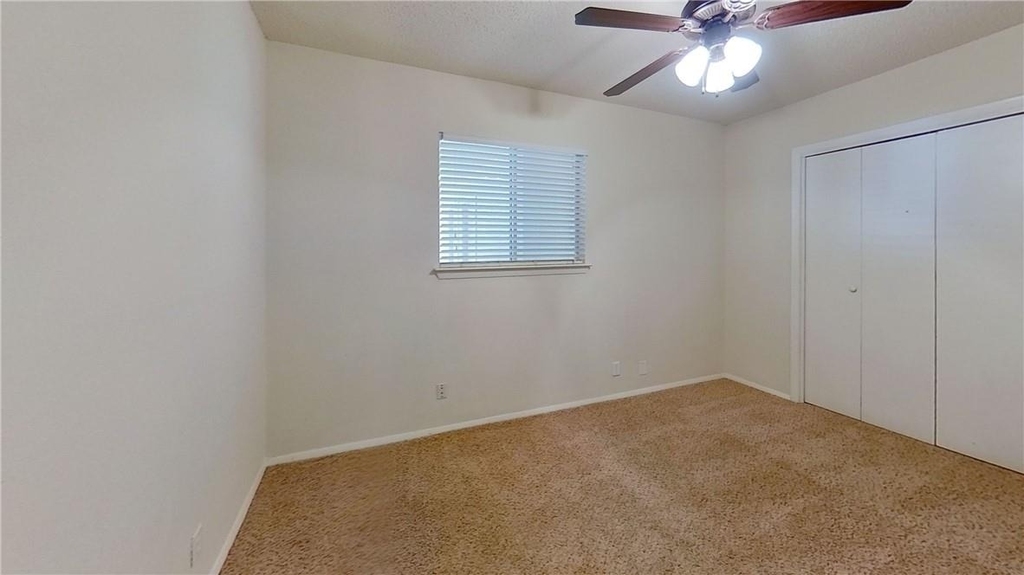 1209 Westcott Dr - Photo 5
