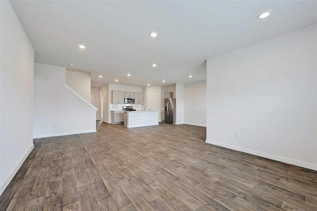 313 Merriman Rd - Photo 11