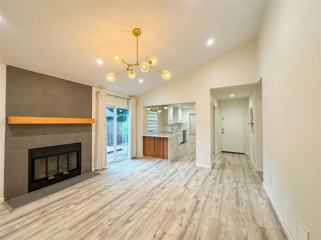 12315 Limerick Ave - Photo 2