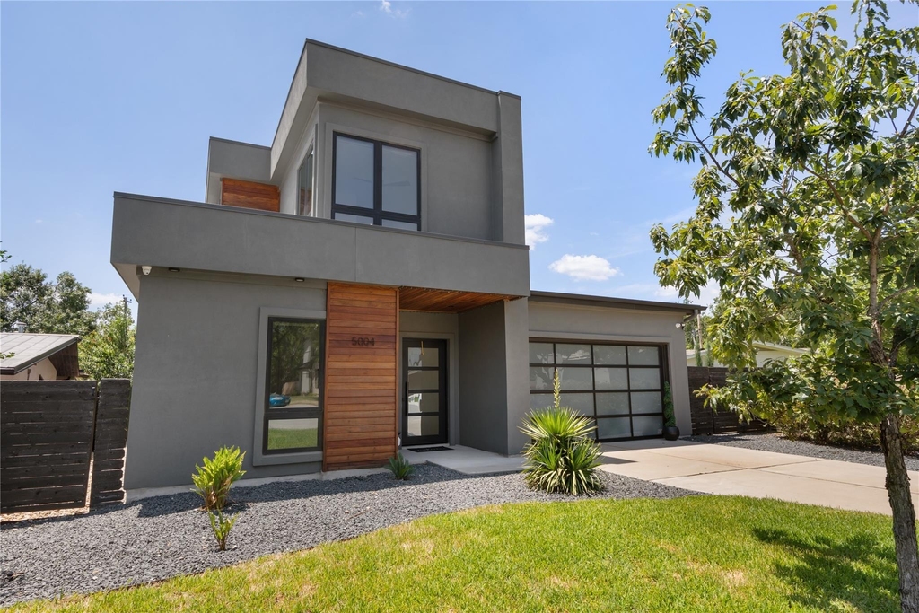 5004 Highland Ct - Photo 2