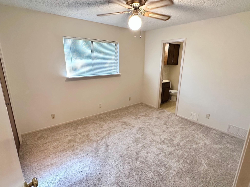5619 Clay Ave - Photo 5