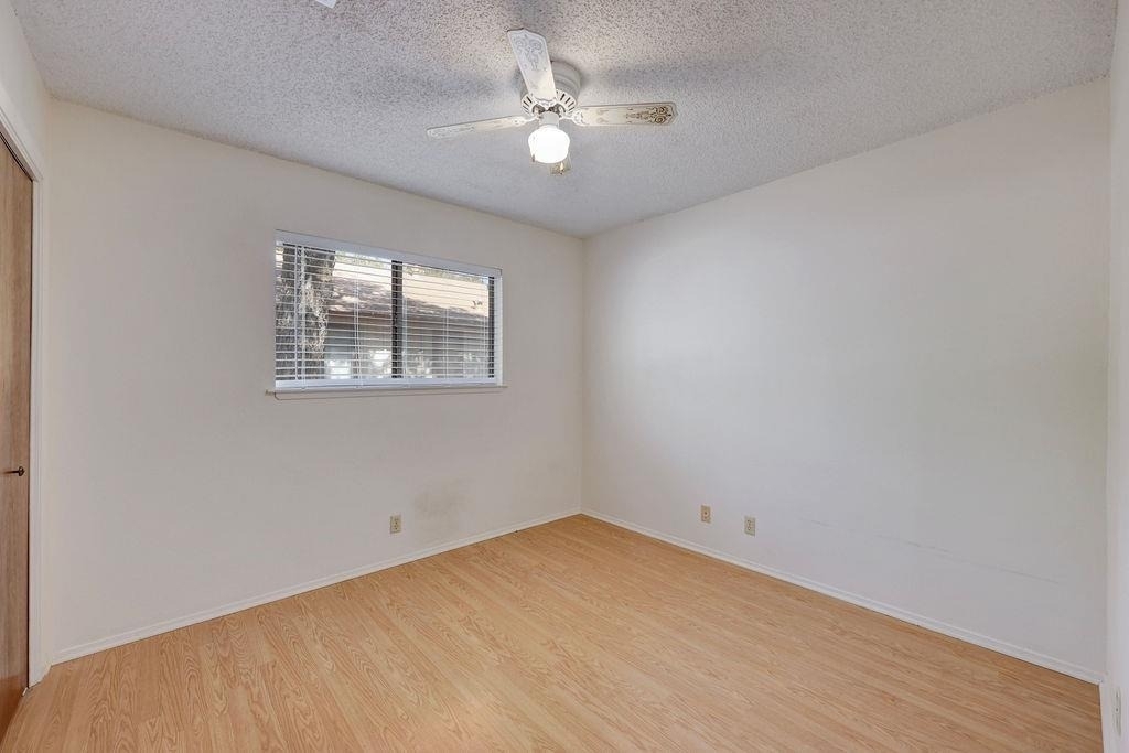 5619 Clay Ave - Photo 7