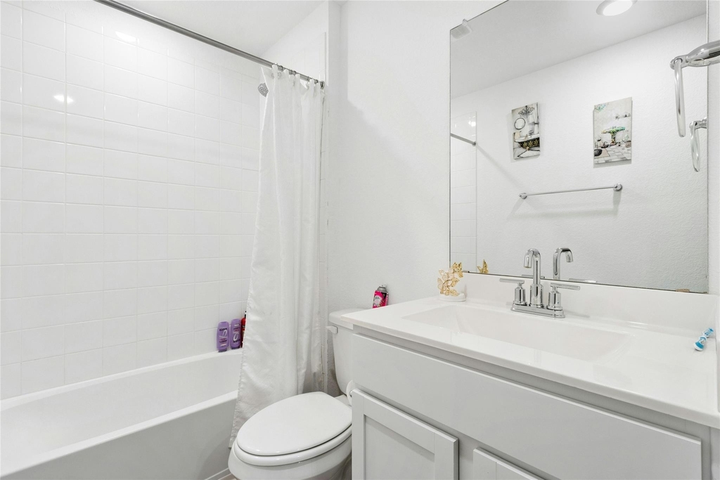 224 Sweetwater Creek Ln - Photo 16