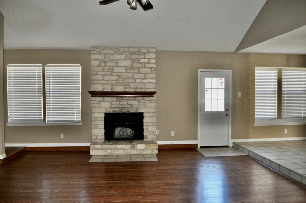 8304 Red Willow Dr - Photo 1