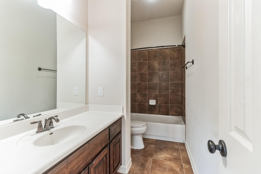 208 Angus Dr - Photo 21