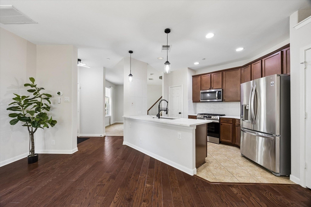 3101 Davis Ln - Photo 18