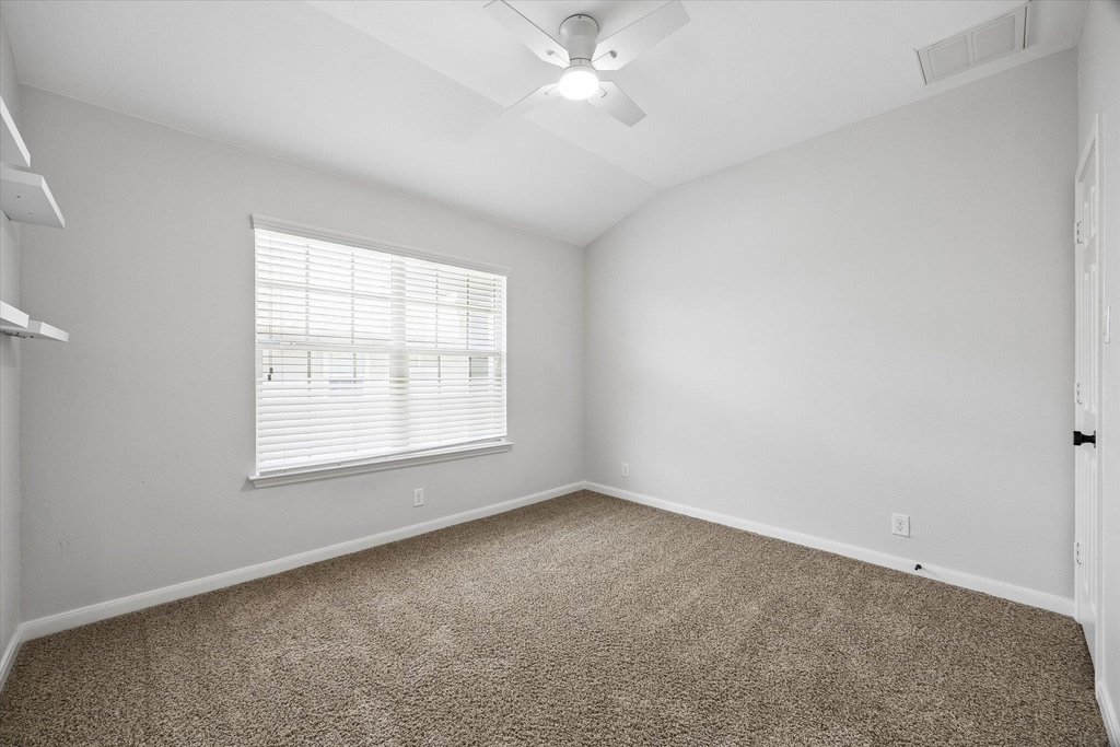 3101 Davis Ln - Photo 29
