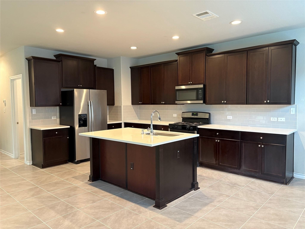 147 Mary Max Cir - Photo 2